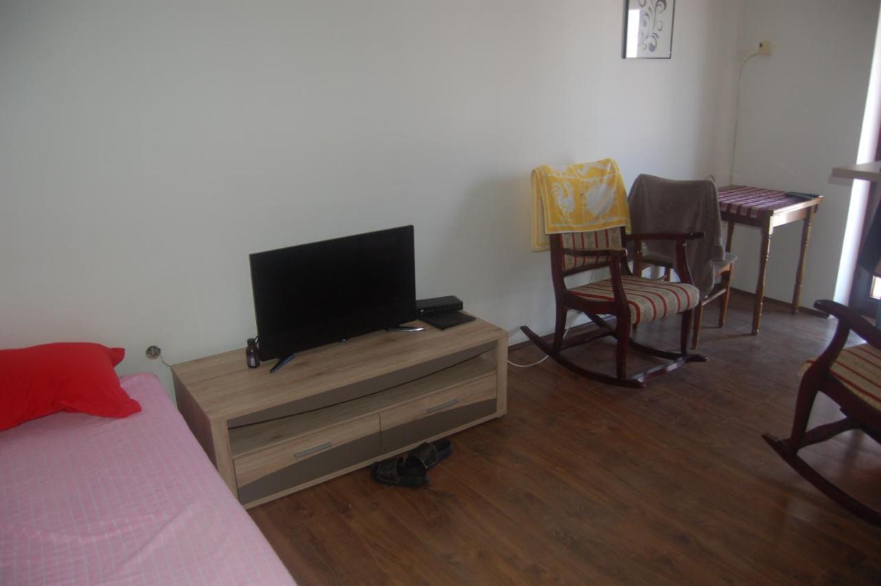 Apartmani Marios Ni Exteriör bild